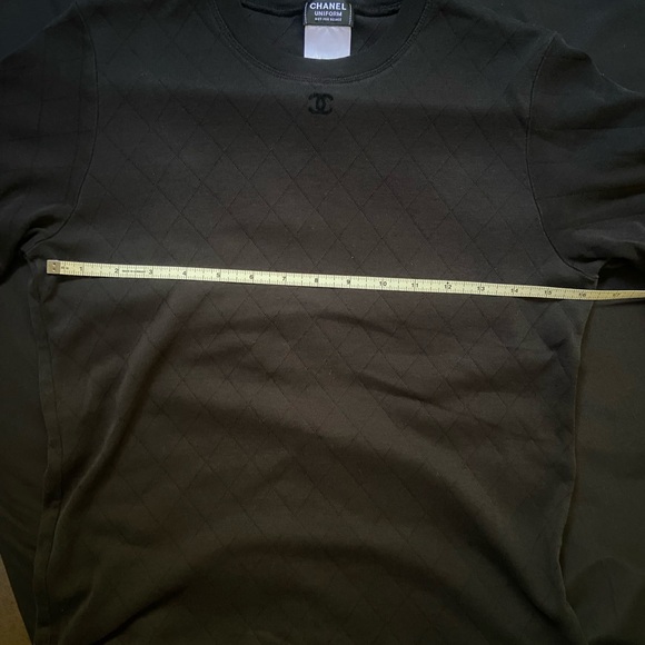 CHANEL Black T-Shirt - Picture 7 of 7